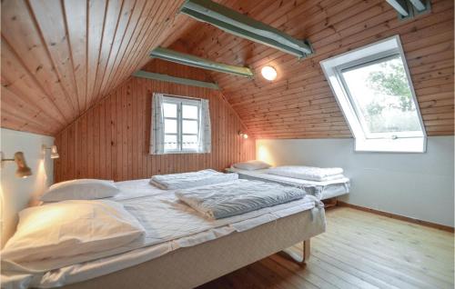Postel nebo postele na pokoji v ubytování Nice Home In Rm With Wifi