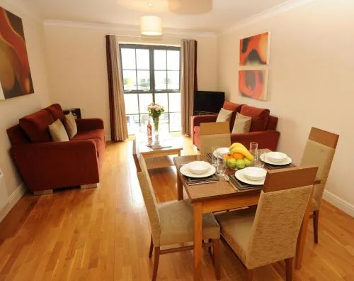 PREMIER SUITES Bristol Redcliffe photo 10