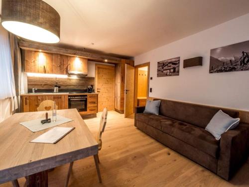 Fantastic holiday home in Finkenberg with sauna