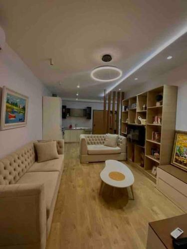 Lovely modern apartment in Durrës - Image 5