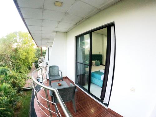 Balkón nebo terasa v ubytování Seyara Holiday Resort