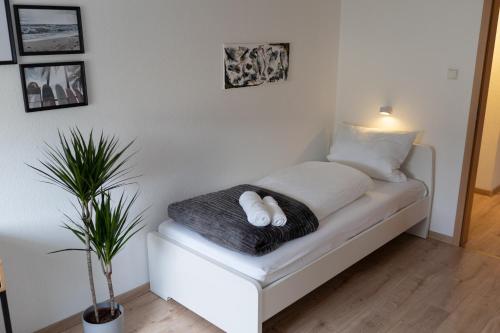Katil atau katil-katil dalam bilik di Apart63-Modern-3Room I Smart TV I Free Parking I Free WiFi