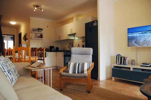 Townhouse El Sultan, 6 Sleeps, Wi-Fi & Tv package