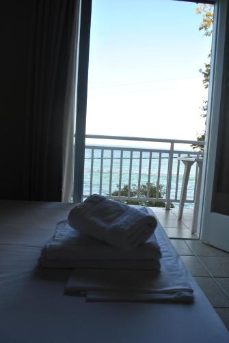 Vispārējs skats uz jūru vai skats uz jūru no viesnīcas