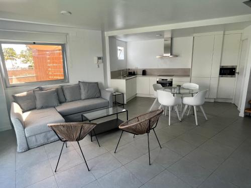Los Martines beachfront ocean view