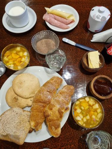 Φαγητό σε αυτό το ξενοδοχείο ή κάπου εκεί κοντά