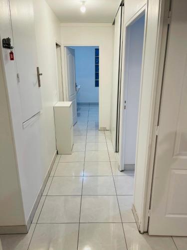Gambar di galeri bagi MAGNIFICENT Family Flat Self checkin avb di Garges-lès-Gonesse