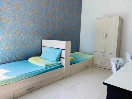 Ένα ή περισσότερα κρεβάτια σε δωμάτιο στο The Meadow Park 4R4B