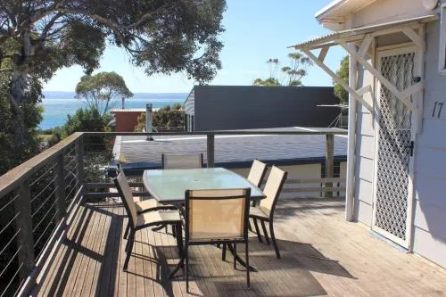 Bright by the Beach at Ventnor picture