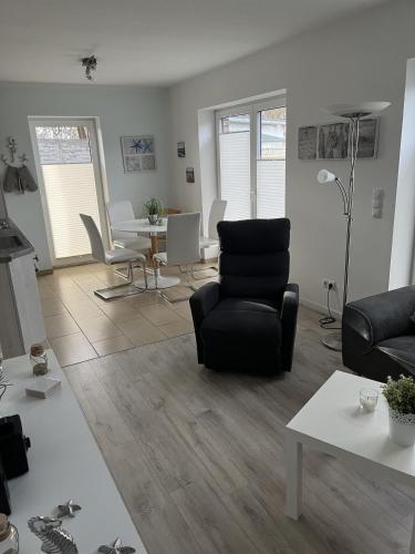 Ruang duduk di Ferienwohnung Völker