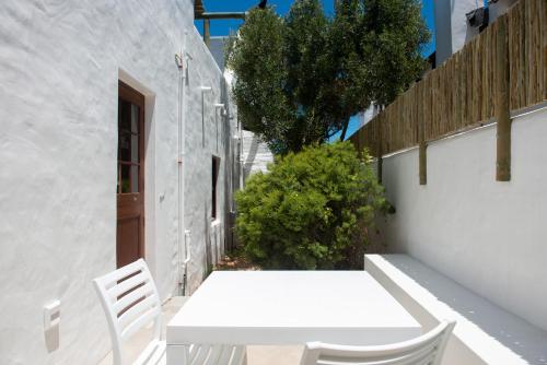 Φωτογραφία από το άλμπουμ του Gonana Studios & Villa σε Paternoster