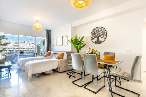 WintowinRentals Apartamento de lujo en medio de Puerto Marina.