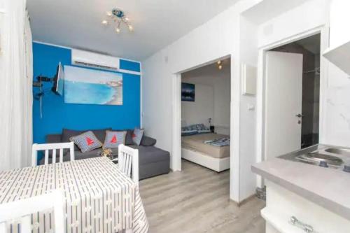 Η κουζίνα ή μικρή κουζίνα στο Dubrovnik cute little corner apartment