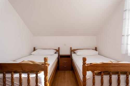 Gallery image of Apartments Crnekovic Jasna in Baška