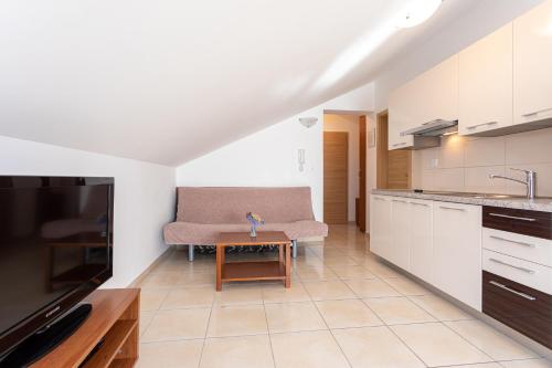 Gallery image of Apartments Crnekovic Jasna in Baška