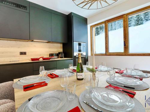 Fotografia z galérie ubytovania Appartement neuf 3 chambres avec balcon, exposé Sud, au pied des pistes à Courchevel - FR-1-664-14 v destinácii Courchevel