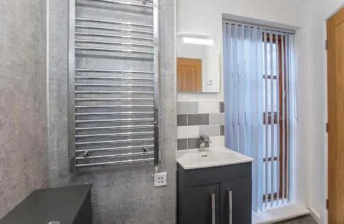 City Apartments - Reubens Court photo 8
