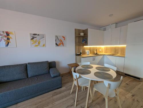Kuchyňa alebo kuchynka v ubytovaní Apartament Cieplice Jadwigi 10