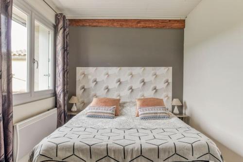 Postel nebo postele na pokoji v ubytování Gîte - Holiday Home Vent Autan