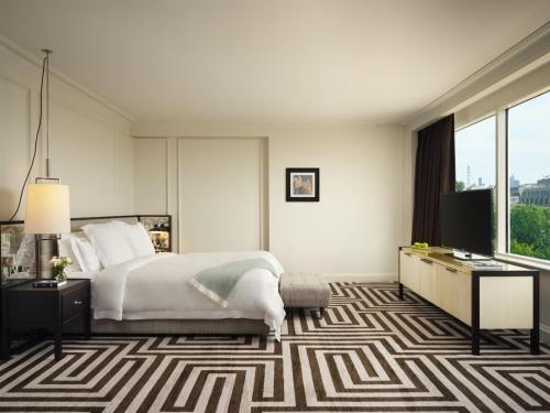 Rosewood London Image