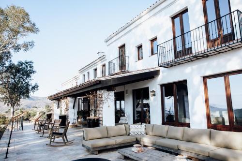 Holiday home Baraka Holistic, Almogía, Spain - Booking.com