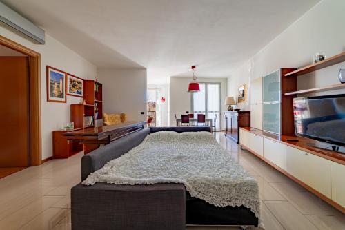 Feel like Home – Photos 5