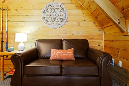 Rustic Retreat photo 26