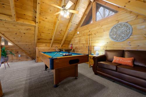 Rustic Retreat photo 25