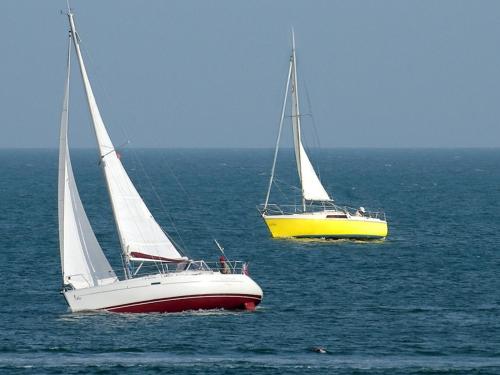Photo de la galerie de l'établissement Bel appartement T3 avec balcon, parking et Wi-Fi aux Sables-d'Olonne - FR-1-92-622, à Les Sables-dʼOlonne