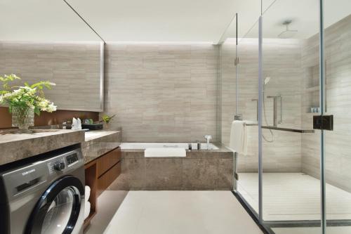 Koupelna v ubytování Oakwood Residence Foshan