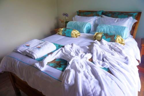 Room in Guest room - Casa Spa room with tub, spa services and Turkish bath