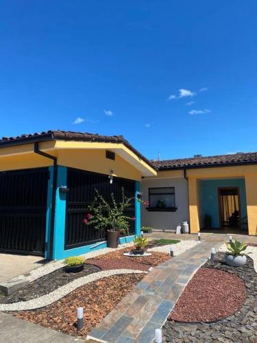 Casa Pikatas