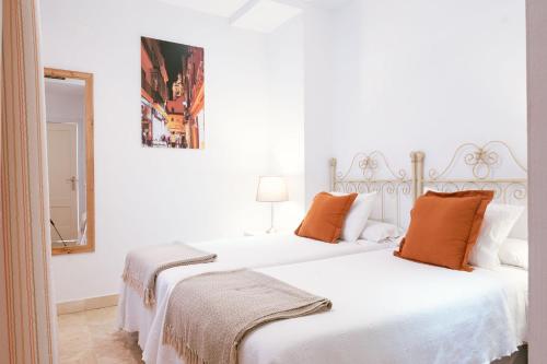 Apartamento con encanto en patio sevillano (203)