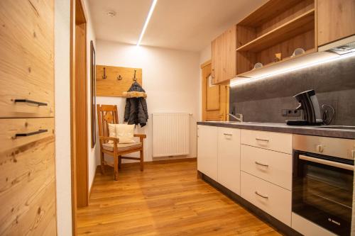 Küche/Küchenzeile in der Unterkunft Apart Garni Elfrieda