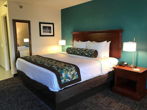 Regency Inn and Suites – Photos 3