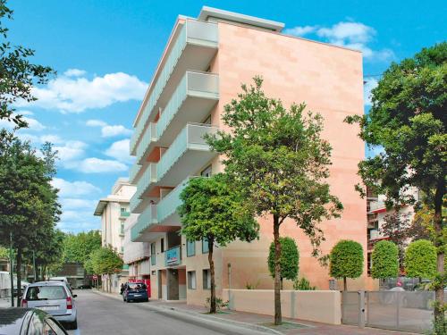 Το κτήριο όπου στεγάζεται  το διαμέρισμα