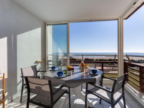 Apartment Le Sunset-Cap Sud-14 by Interhome
