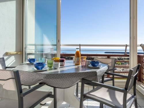Apartment Le Sunset-Cap Sud-14 by Interhome