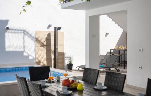 Villa Marante with heated private pool