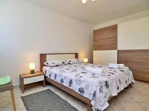Apartment Kira by Interhome