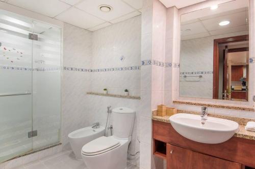 Fotografie z fotogalerie ubytování 2 bedroom that sleeps 6 in Lake Terrace Tower, JLT v Dubaji