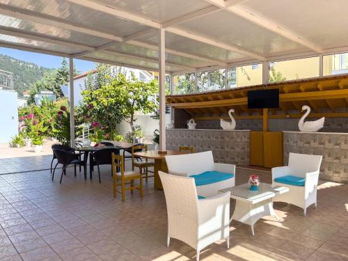 Gallery image of Villa Romantika in Chrysi Ammoudia