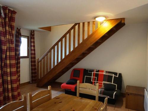 Duplex cosy 60 m², 7-8 pers, proche pistes et commerces, parking inclus, animaux acceptés. - FR-1-636-6