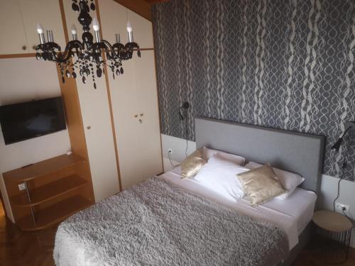 Fotografie z fotogalerie ubytování Room in Pakostane with sea view, balcony, air conditioning, W-LAN 3475-6 v Pakoštane