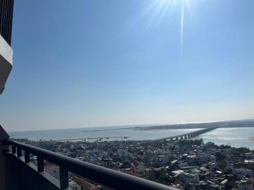 Photo de la galerie de l'établissement Whisky The Light Phú Yên, à Tuy Hoa