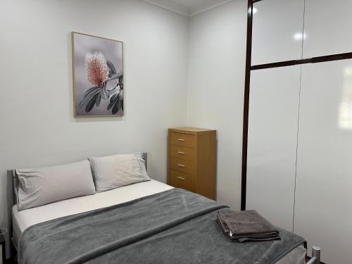 Letto o letti in una camera di Parkline Apartments Perth