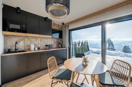 Widokowe Apartamenty na Kępiatym Wzgórzu & Wellness