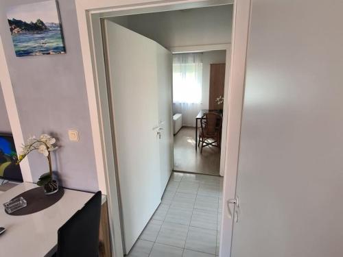 Kúpeľňa v ubytovaní Apartmani Lana, 40 metara do mora, Seline (4+1)