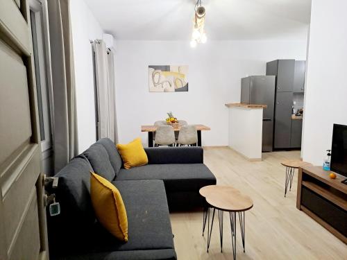 Kuchyňa alebo kuchynka v ubytovaní Πλατανακι 2 Seaview Apartment