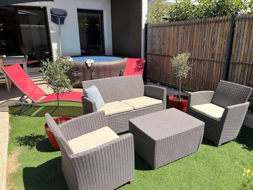 Maison 100m2 - Jaccuzzi, Jardin, 10 min plages